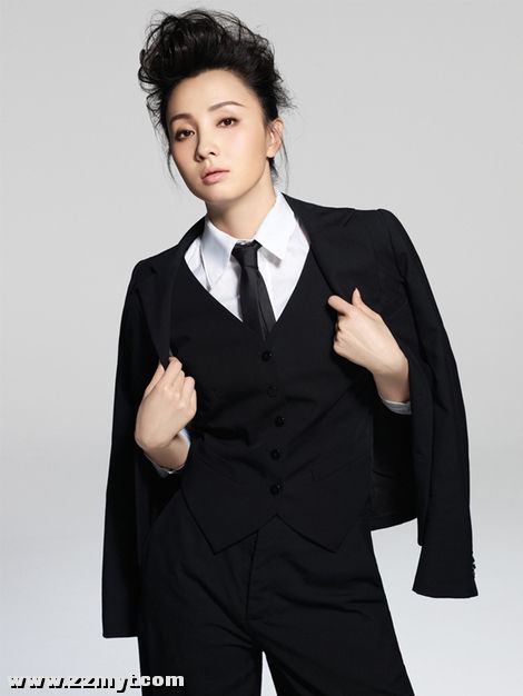 超模宋姗姗 比基尼女郎夏日清凉来袭